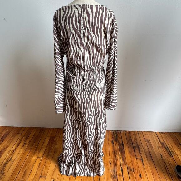 CONTREPOINT 2010s Brown/White Zebra Ruched Bell-Sleeve Maxi Dress - Picture 6 of 8